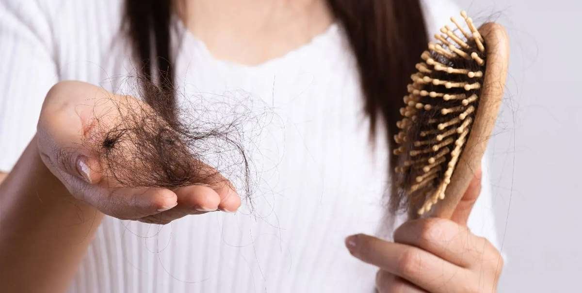Best Ayurvedic Treatment for Hair Fall: Causes, Symptoms, Remedies & Medicine