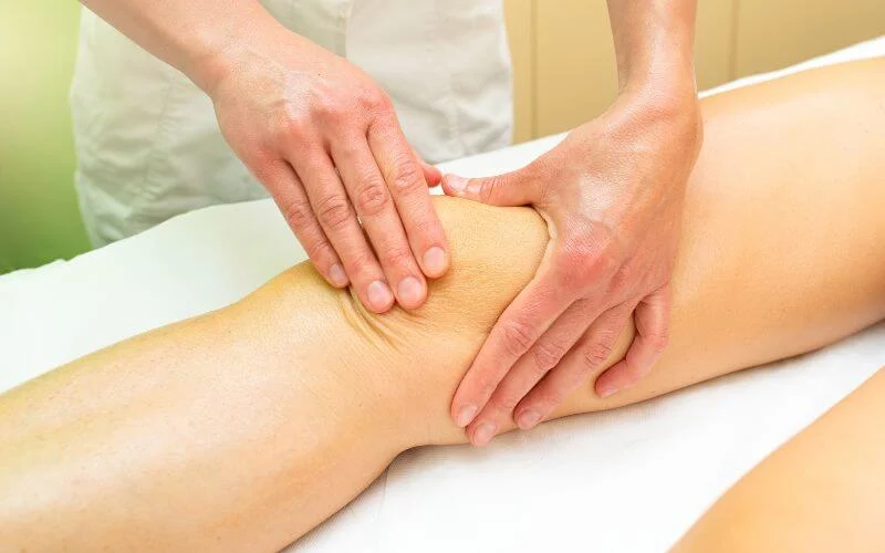 Best 5 Ayurvedic Pain Oil — Natural Relief for Joint & Muscle Pain