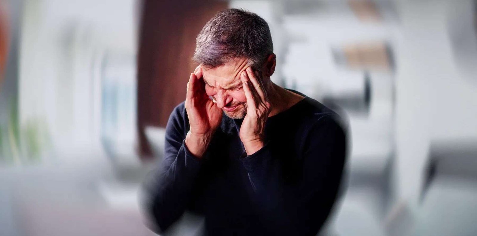 How to Treat Vertigo Naturally — Safe Home Steps & When to Get Help